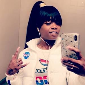 Meet your Posher, Keesha